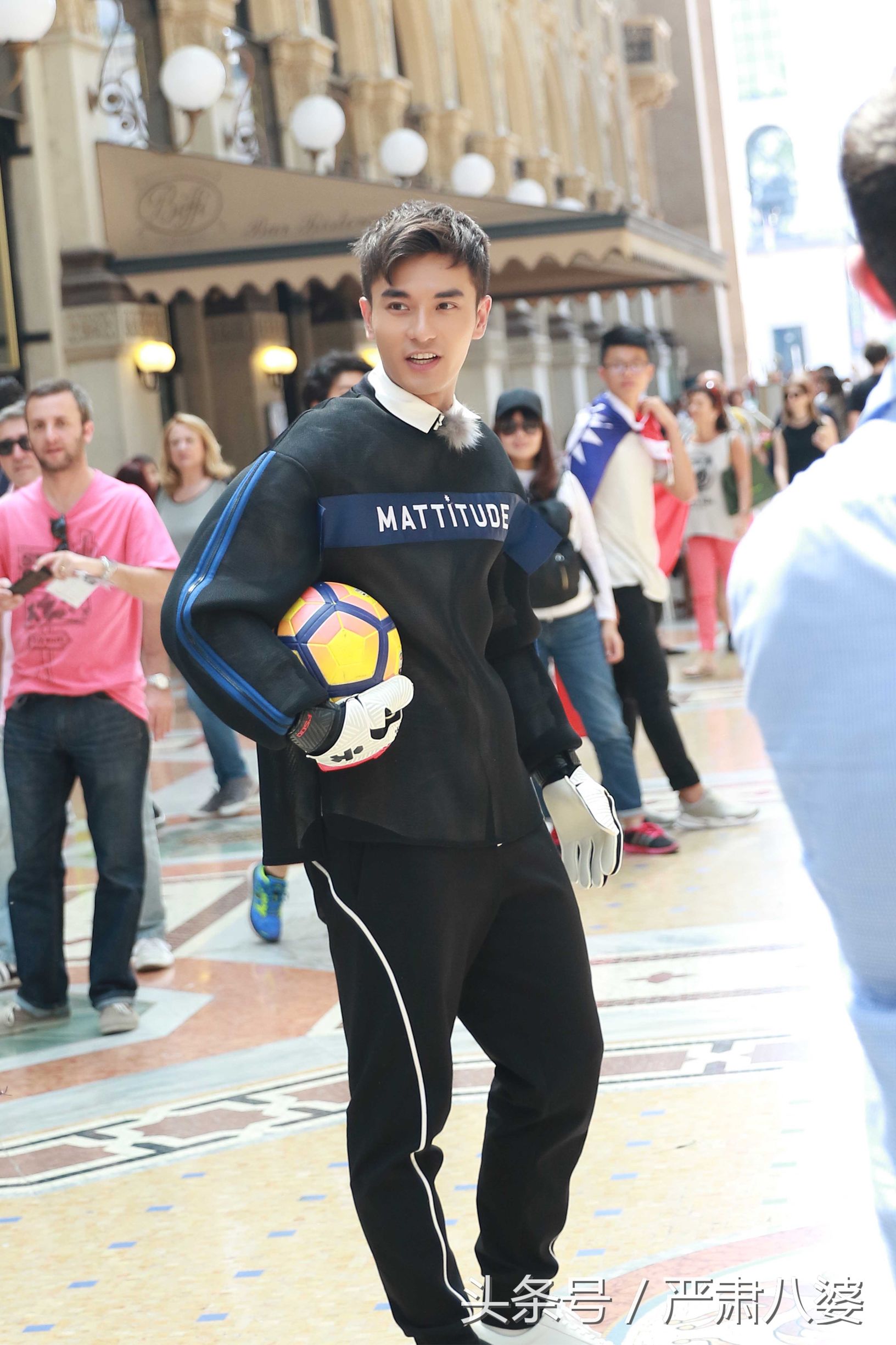 遇见足球城视频,吴昕郑恺遇见足球城