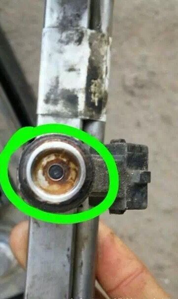 发动机故障灯亮后抖动没动力熄火,面包车发动机抖动加不上油怎么办