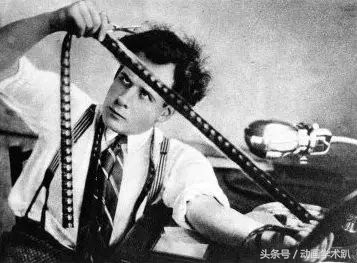 二次元文化的发展所带来的影响,二次元文化及其产生的原因