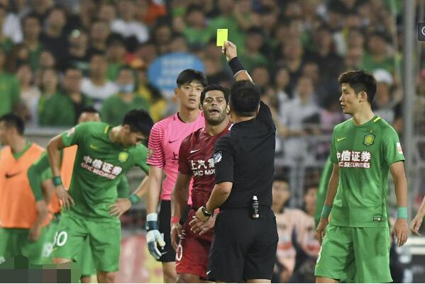 赵和靖丢点球的原因,赵和靖顶裁判