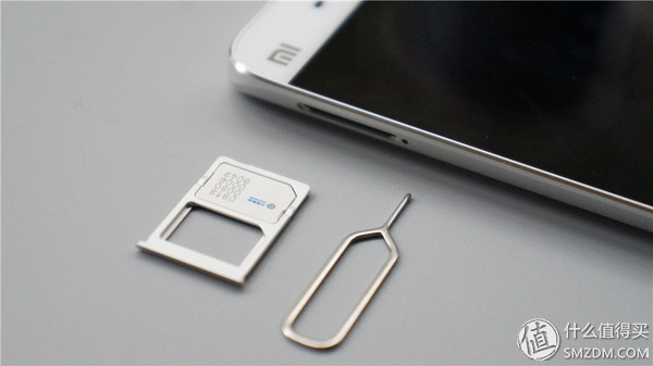 年轻人第一部旗舰机,年轻人的第一台手机小米