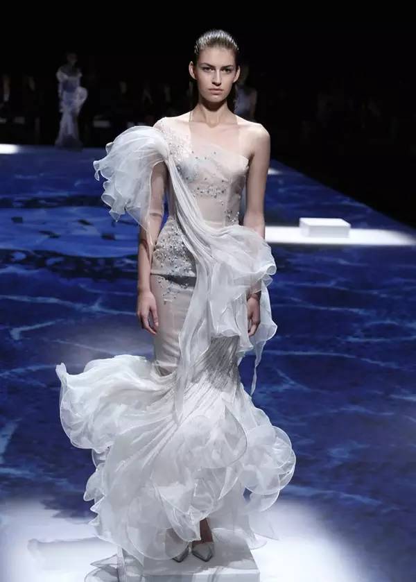 世界著名婚纱,世界十大婚纱品牌官网