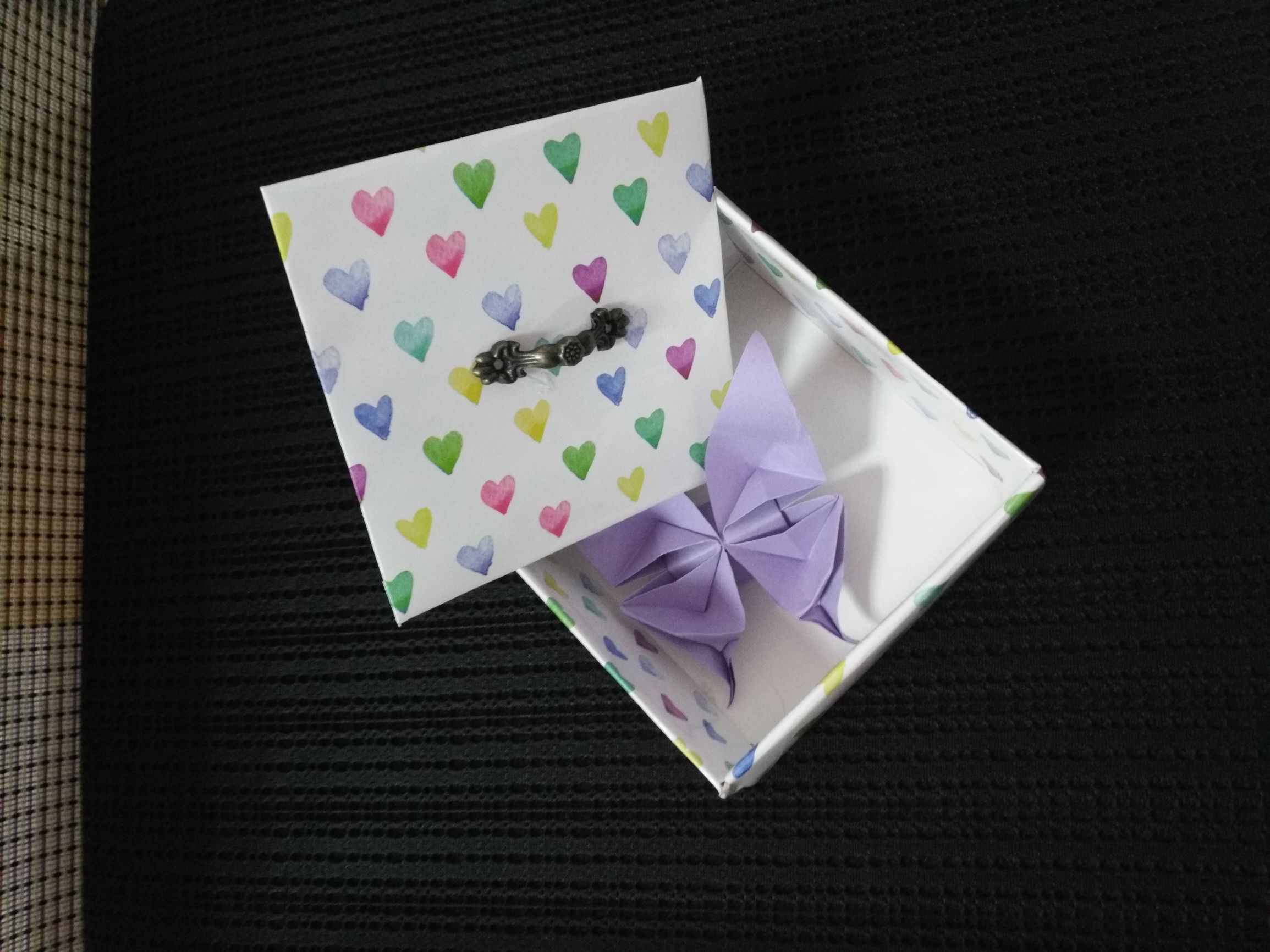 简单手工折纸教程幼儿园手工作业,6月1日折纸教程