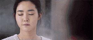 国庆要去浪？周冬雨刘亦菲等女星开包，10件单品斗赢票圈不会输