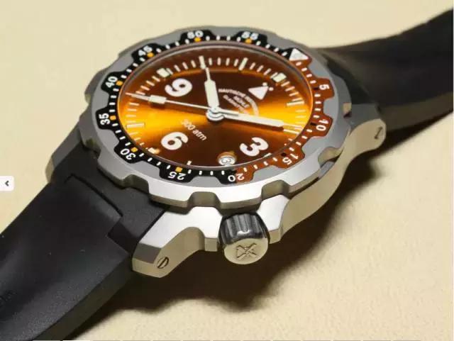 格拉苏蒂陀飞轮测评,格拉苏蒂莫勒潜水