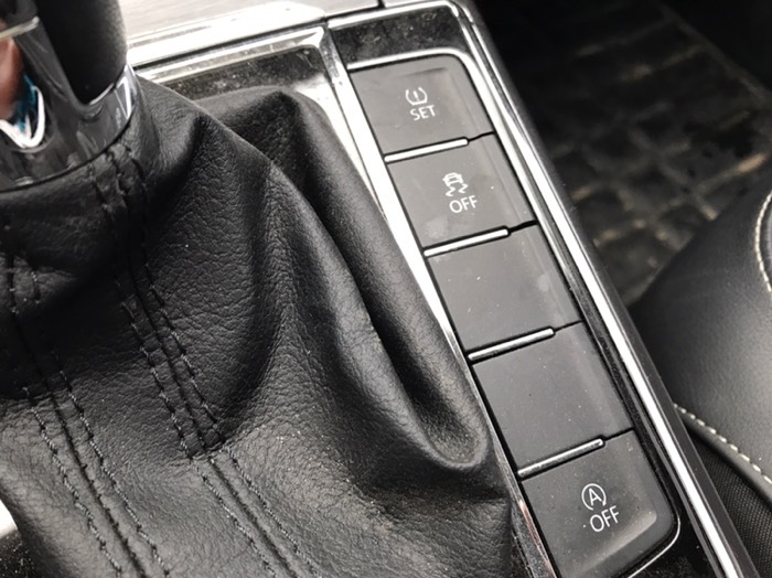 12款帕萨特1.8t御尊版测评,2017帕萨特1.8t尊荣版论坛