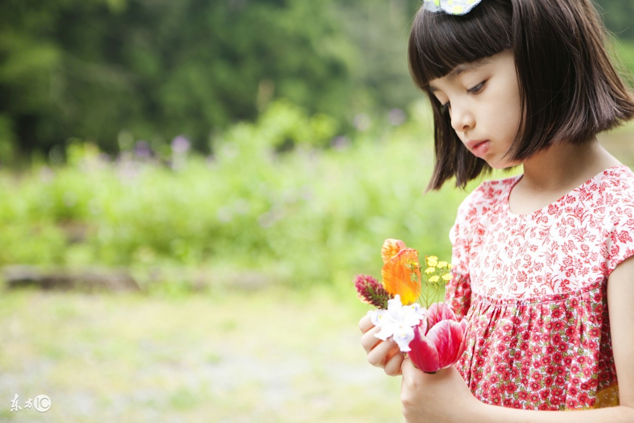朱姓鸡年100分女孩名字,姓翟鸡年女孩带裕的名字