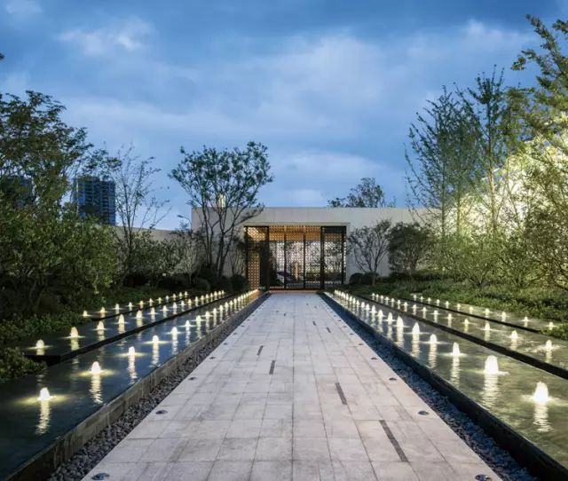 十年发展历程十年砥砺前行,十年变革取得了哪些成就