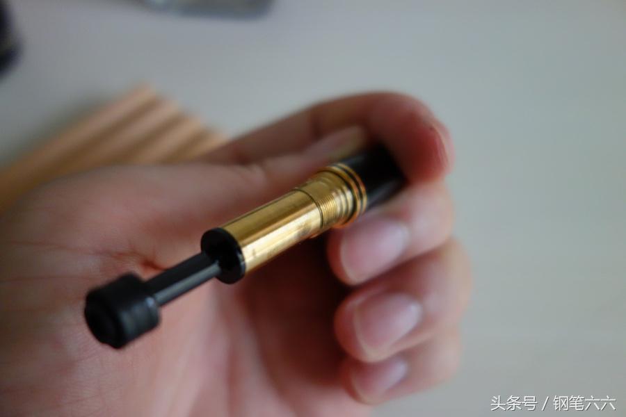 百利金钢笔m400跟m600,pelikan百利金m200钢笔