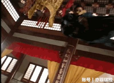 天龙八部黄日华版鸠摩智打高僧,天龙八部黄日华和鸠摩智对决