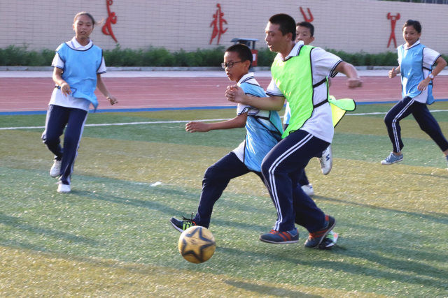 厦门足球学校有哪些,厦门足球青训学校