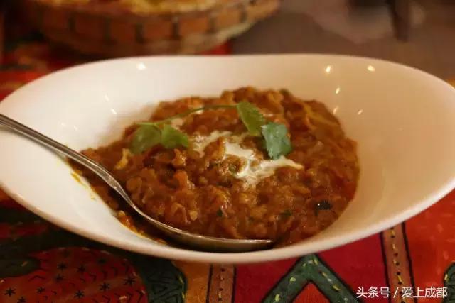 在宜宾,如果我们吃过这100样东西就结婚吧!