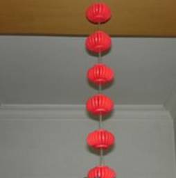 瓶盖小手工制作简单又漂亮灯笼,用瓶盖做灯笼简单又好看一看就会