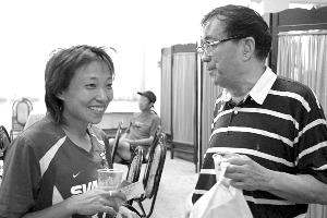 谢晋是双胞胎吗,谢晋和他的四个孩子