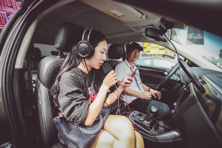 疯狂大爬梯,疯狂大爬梯发布会