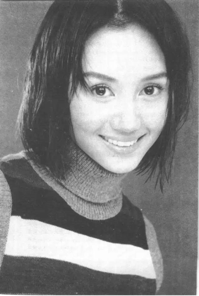 袁泉颜值巅峰的照片,袁泉颜值巅峰的时刻