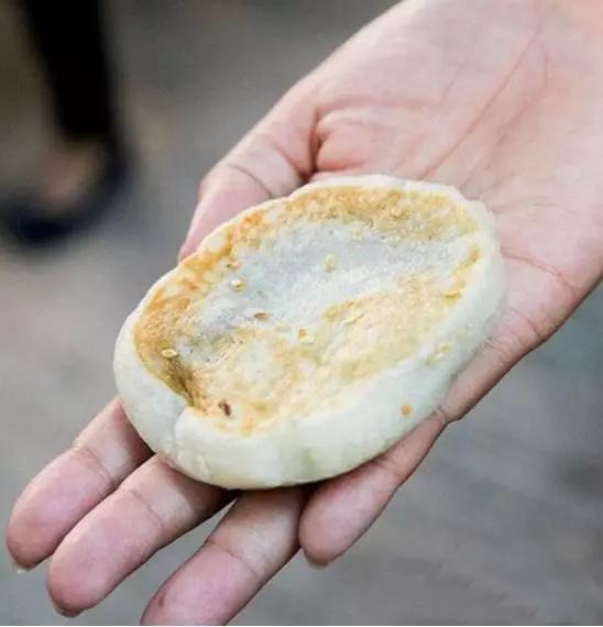 打个飞的去九龙吃10元米其林小吃