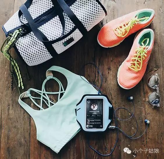 没有好看的衣服怎么办,没有衣服穿怎么健身