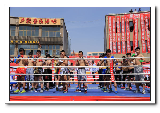 青海互助打起来了，昆仑对决又在青海互助上演搏击大战