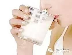 最近假奶粉事件,为什么假奶粉还可以在平台售卖