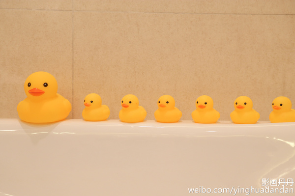 牵着小手去旅行,牵着小手去旅游