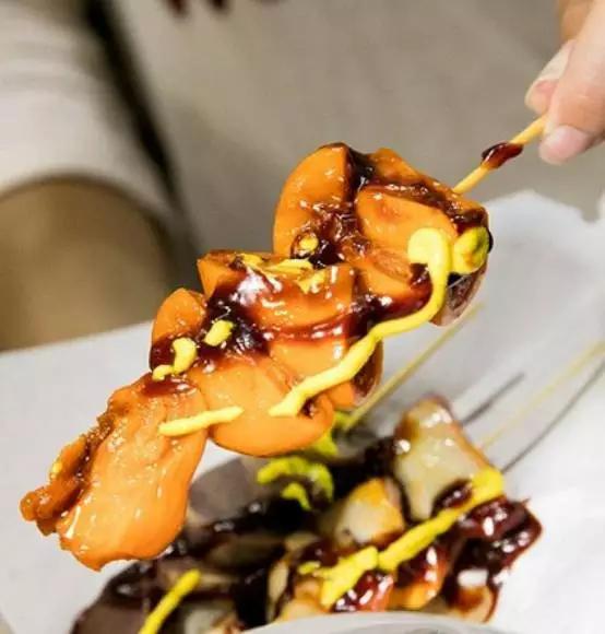 打个飞的去九龙吃10元米其林小吃