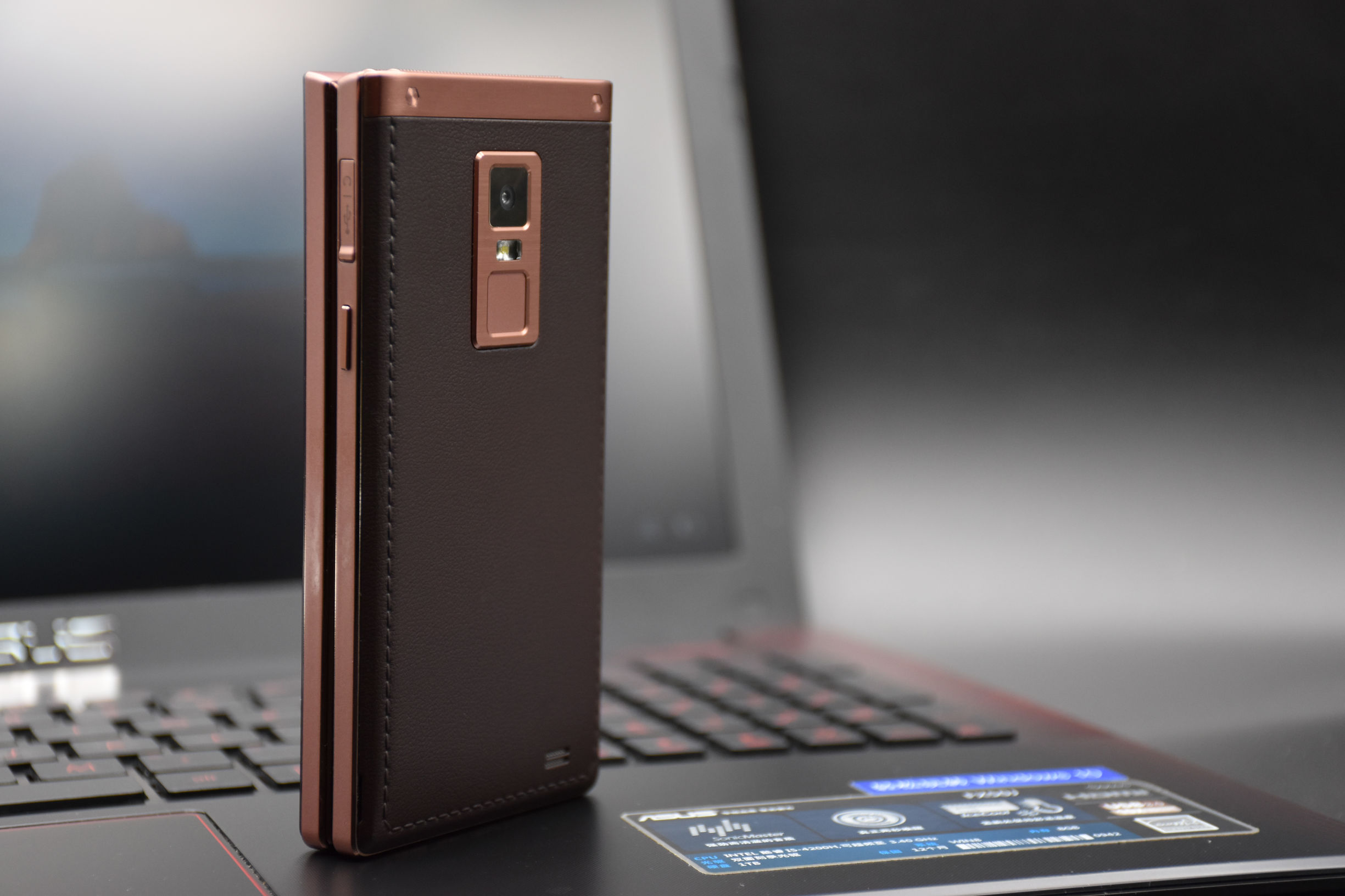 金立天鉴w909最新价格,金立天鉴W909翻盖手机