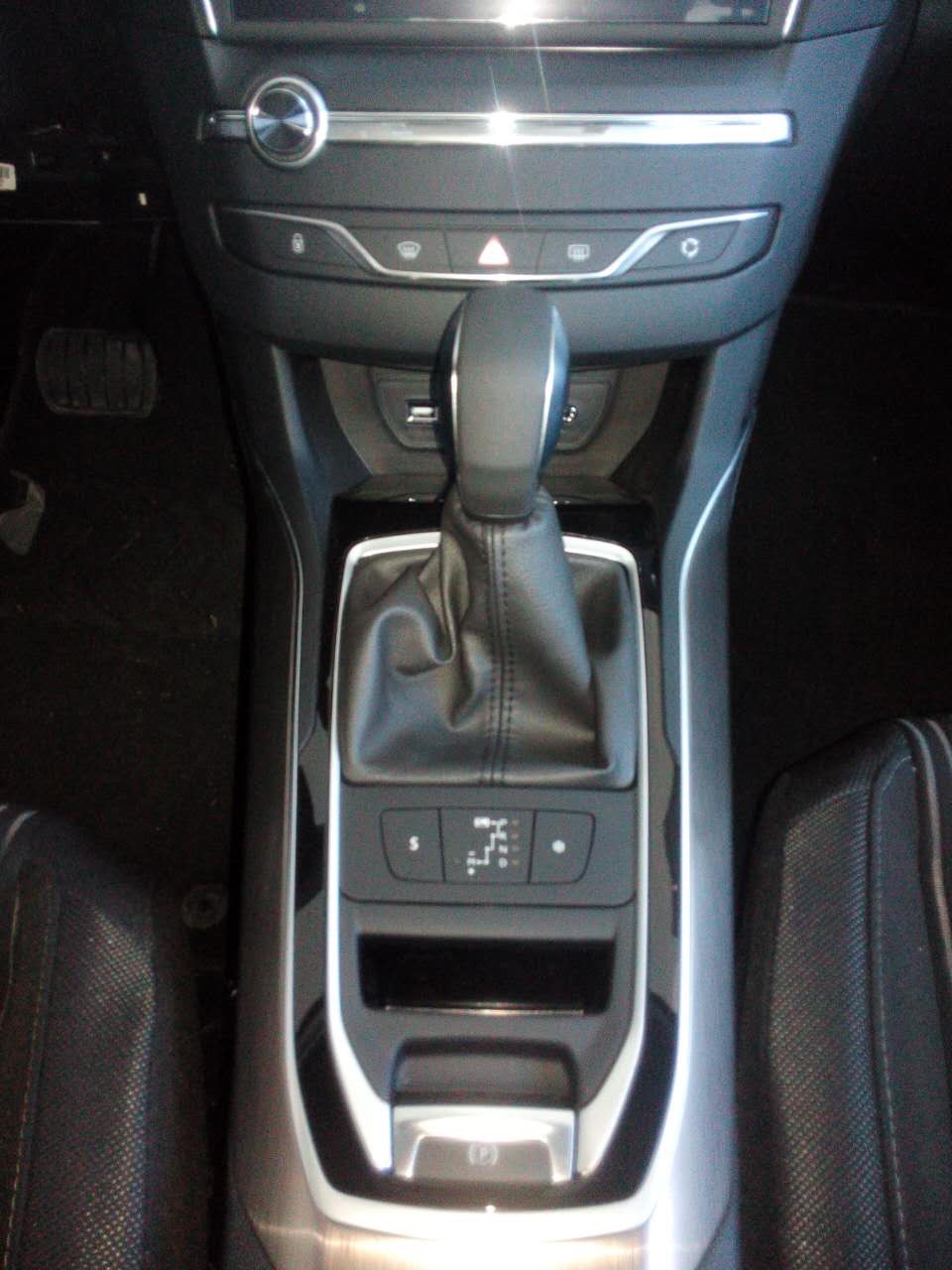 1.2t的标致408有什么通病,2016款标致408自动豪华版1.2t讲解