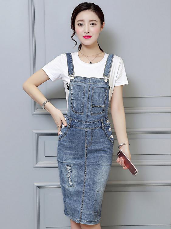 韩版牛仔背带裙的唯美格调，让你尽显女性之美