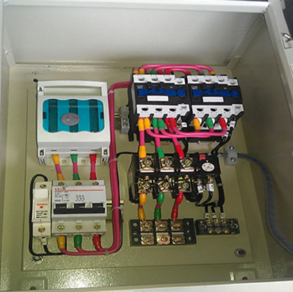 电机正反转的控制流程,电机的正反转的详细接法及画图