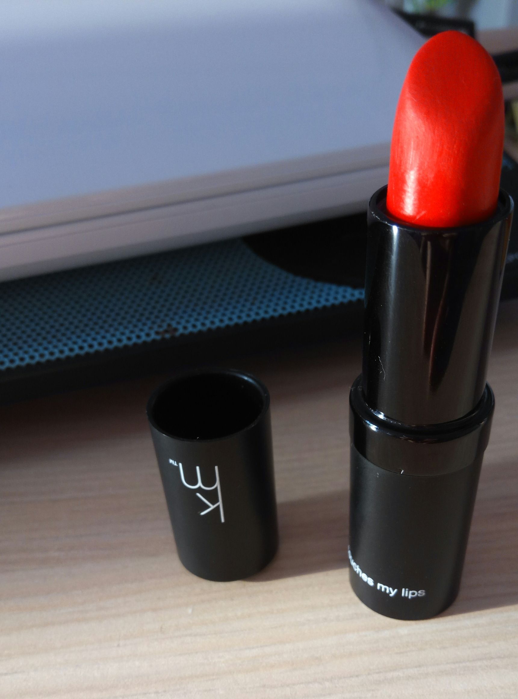 澳洲km口红测评,afk口红好用吗