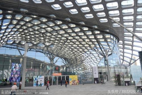 小型钢结构雨篷梁,钢结构雨篷