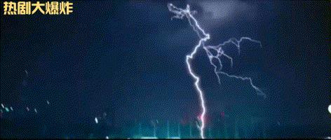 杨紫暖心林允,演员杨紫拍戏受伤