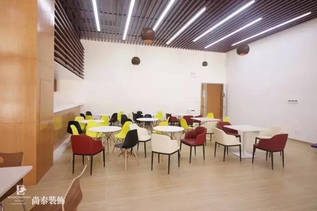 电商办公设计装修高端,二十平米的时尚办公室设计