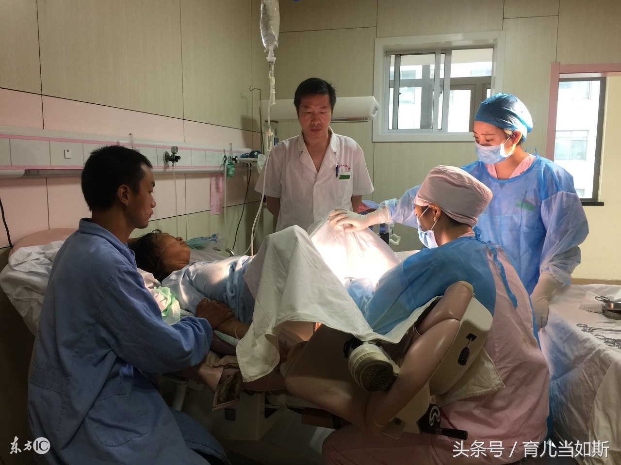 孕期不能做的事会伤害到胎儿,孕期不能说别人缺点吗