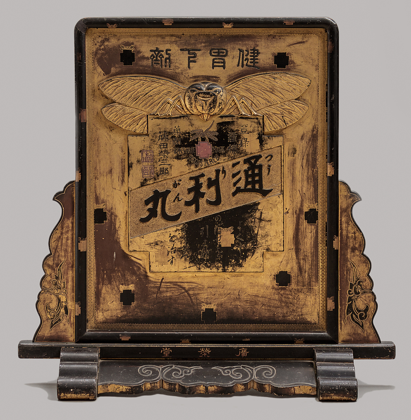 走在江户的商店街上,请一定不要错过日本活体广告牌“看板娘”