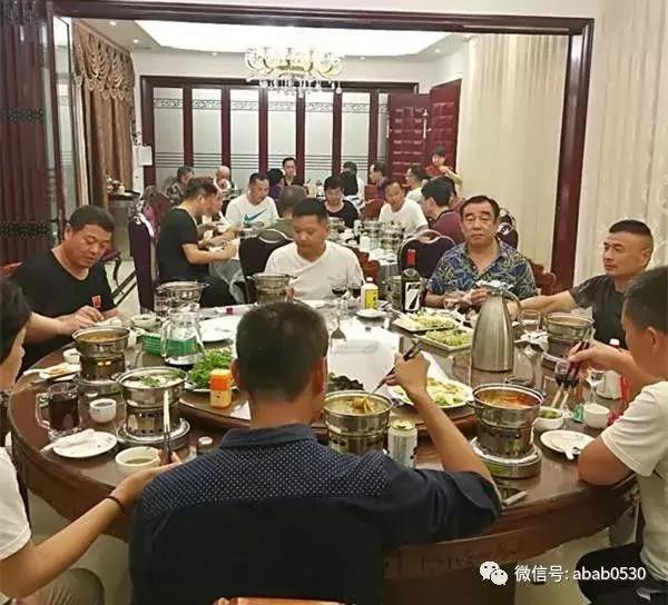 沙漠明珠月牙泉视频,沙漠月牙泉句子