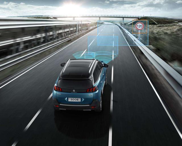 汽修师傅悄悄给私家车巧装它，轻松延长爱车寿命，高配低配都适用