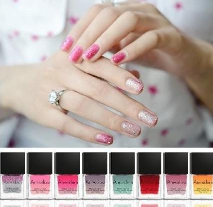 适合短甲的指甲油清新款,又简单又好看的指甲油