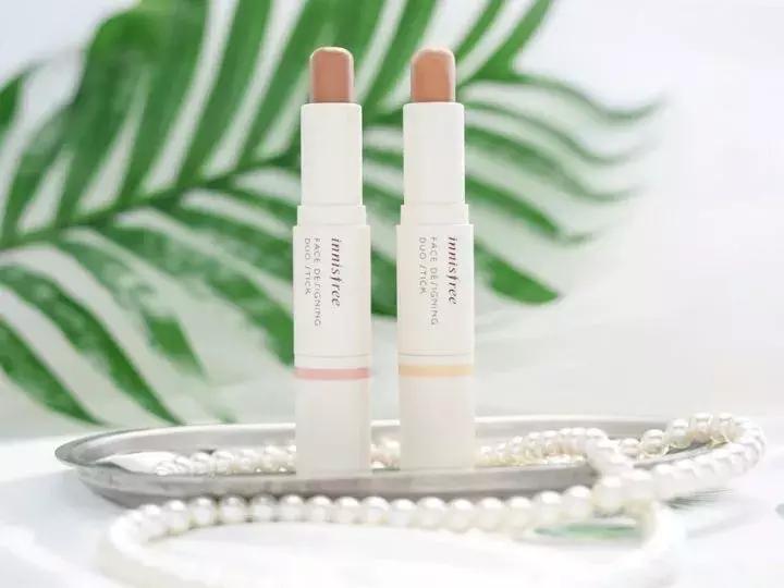 高鼻梁怎么练最有效,如何自然变成高鼻梁的方法学生党