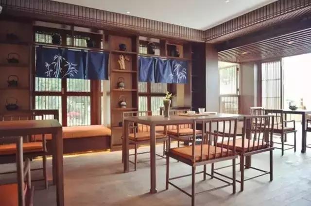 杭州不足山宿：清风中我徐徐相迎，愿你往来是归客