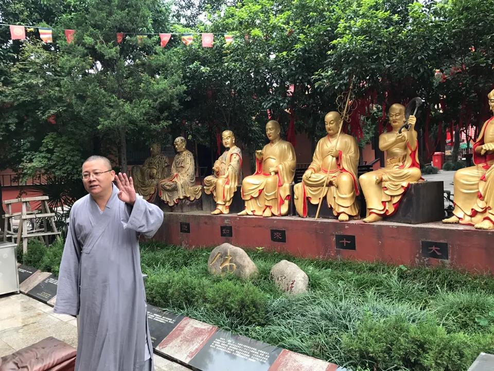 鍛堝潕椋庣墿涔嬫梾鍥剧墖,鏄嗗北椋庣墿涔嬫梾鏀荤暐