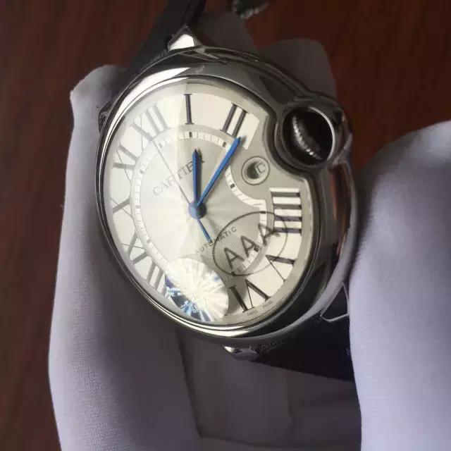 卡地亚蓝气球腕表官网价格,卡地亚大号蓝气球腕表正品对比
