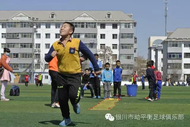 中国足球要青训才能崛起,中国足球真正的从娃娃抓起