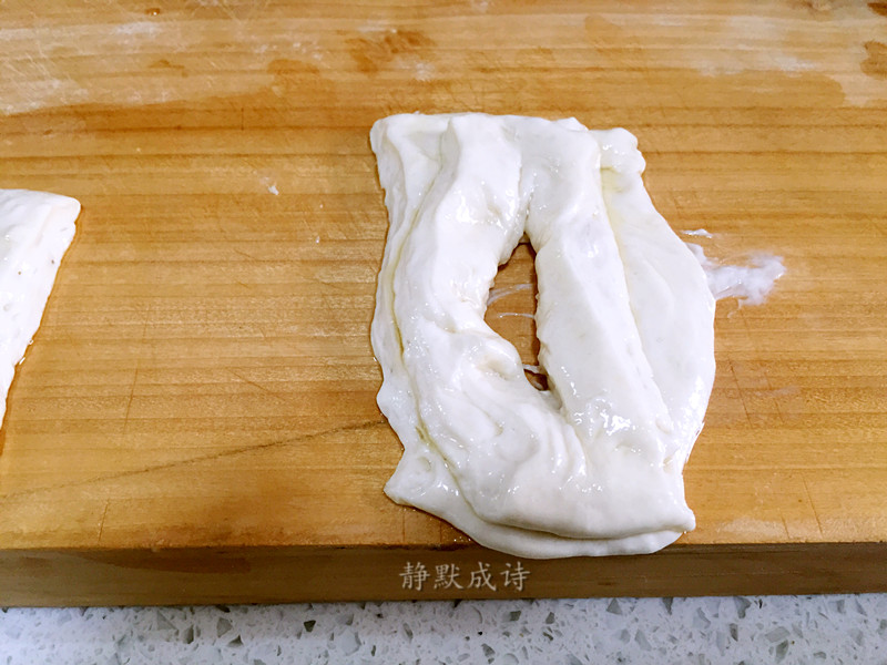 油条怎么做又蓬松又香又软,懒人油条怎样做蓬松酥软