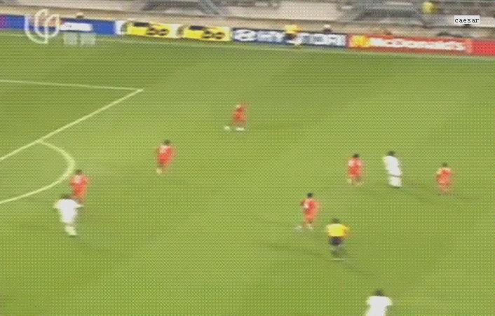 曾经比肩梅西的国足之星,梅西2005世青赛足球之星