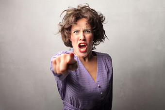 梅艳芳和阿桑，如果再有一次机会我一定会尽早离开“它”