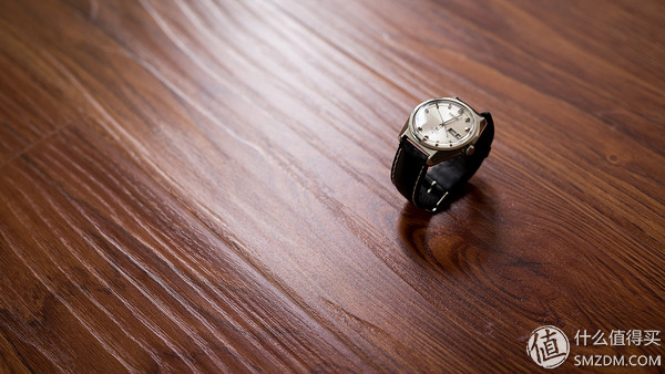 翻包记编辑带什么,翻包记日常必备物品有哪些