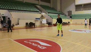 运球节奏入门教学,新手玩球运球教学