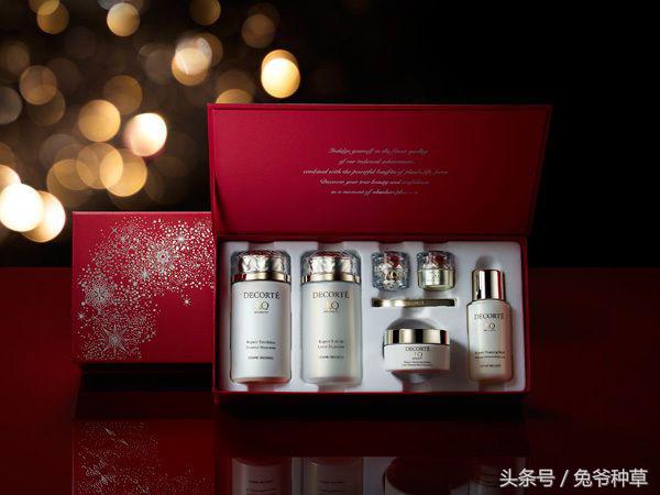 圣诞限定彩妆,圣诞限定彩妆必买清单价格